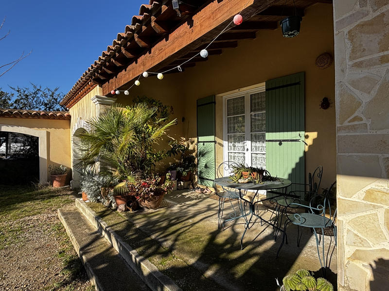 Villa - 151 m² - 6 pièces