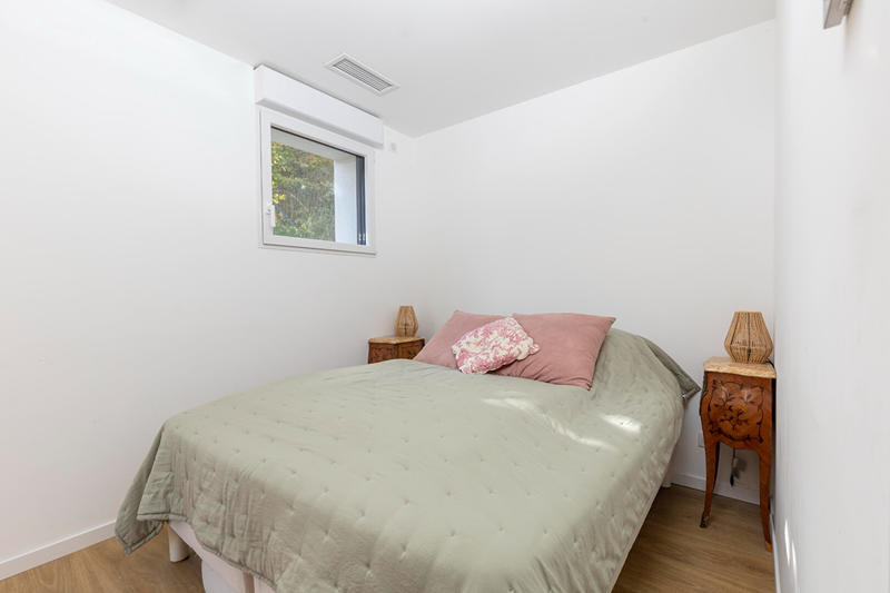 Maison - 265 m² - 6 pièces