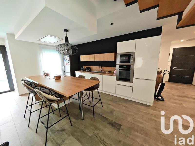 Maison - 125 m² - 5 pièces