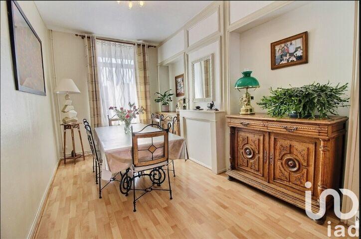 Maison - 155 m² - 6 pièces