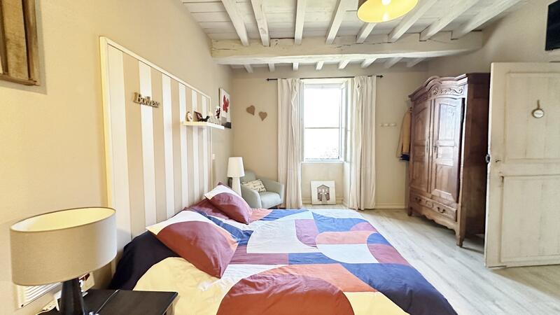 Maison bourgeoise - 230 m² - 8 pièces