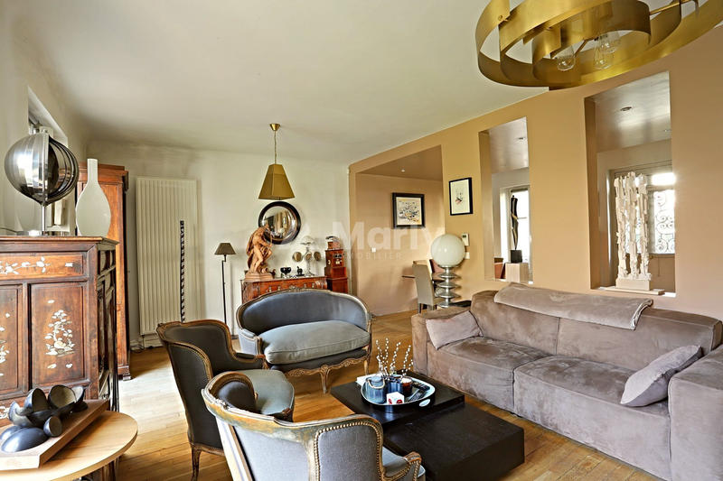 Maison - 184 m² - 7 pièces