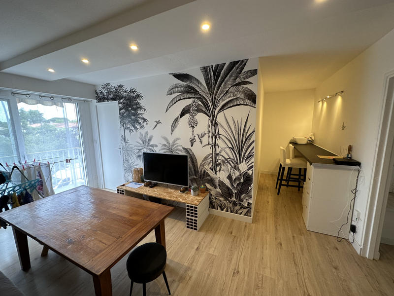 Appartement - 80 m² - 5 pièces