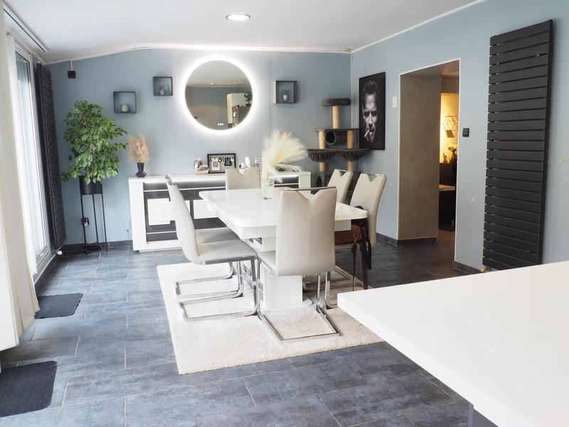 Maison - 99 m² - 4 pièces