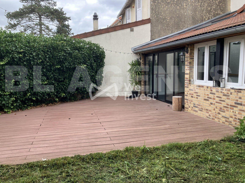 Maison - 137 m² - 6 pièces