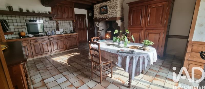 Maison - 254 m² - 6 pièces