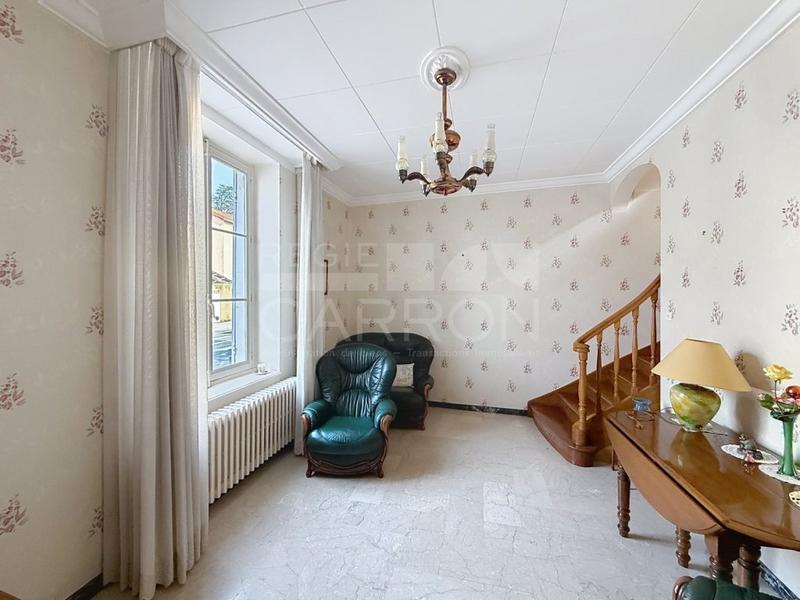 Maison - 166 m² - 6 pièces