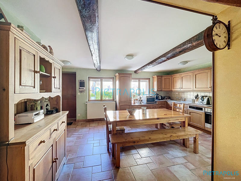 Maison - 93 m² - 4 pièces