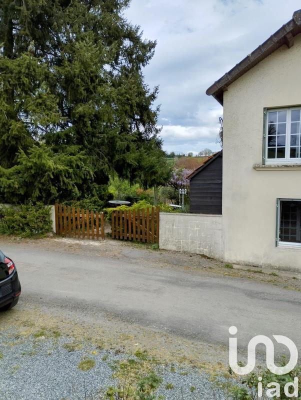 Maison - 198 m² - 9 pièces