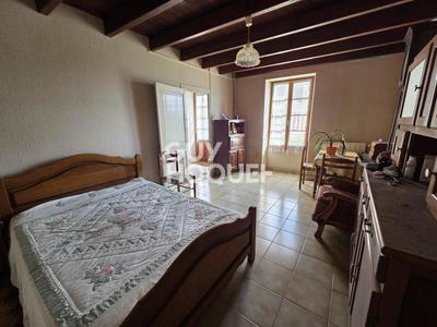 Maison - 95 m² - 3 pièces