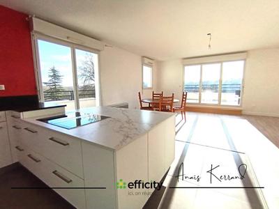 Appartement - 72 m² - 2 pièces