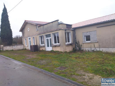 Maison - 140 m² - 4 pièces