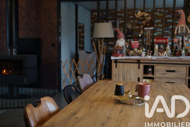 Maison - 185 m² - 7 pièces