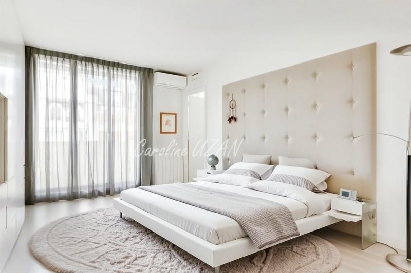 Appartement bourgeois - 174 m² - 6 pièces