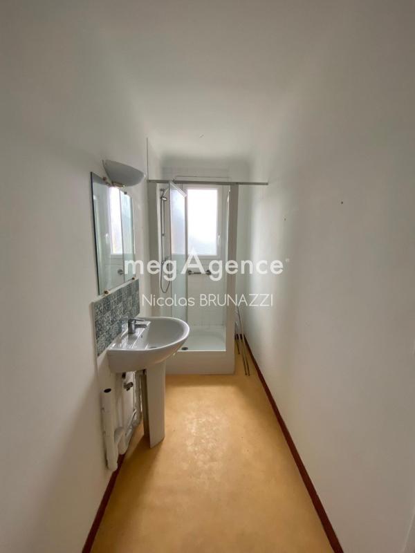 Appartement - 89 m² - 5 pièces