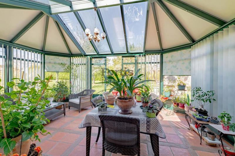 Corps de ferme - 381 m² - 10 pièces