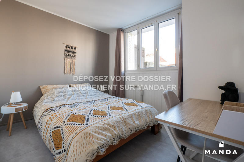 Chambre - 9 m² - 4 pièces