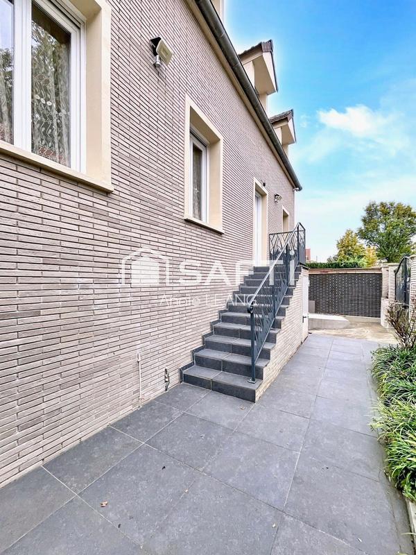 Maison de ville - 218 m² - 7 pièces