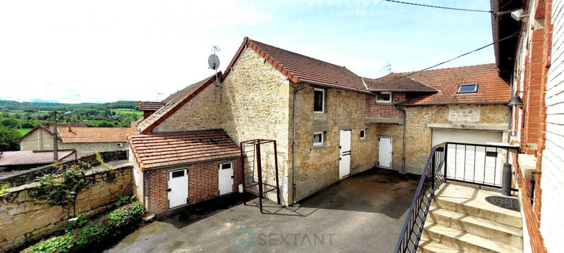 Maison - 223 m² - 8 pièces