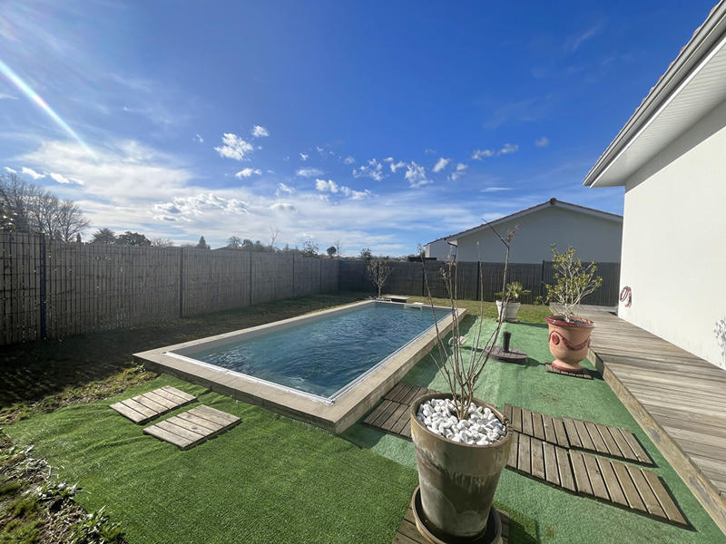 Maison - 86 m² - 4 pièces