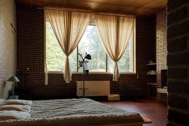 Maison - 280 m² - 8 pièces