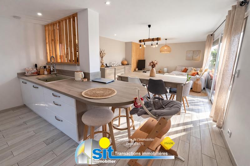 Appartement - 70 m² - 3 pièces