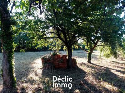 Terrain constructible - 2 160 m²