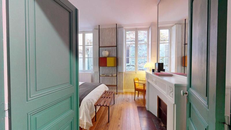 Appartement - 105 m² - 4 pièces