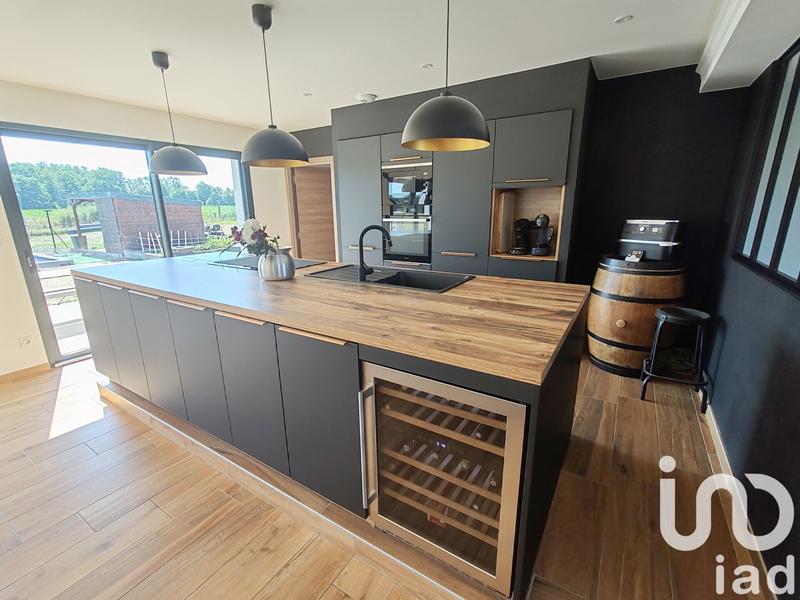 Maison de maîtres - 195 m² - 7 pièces