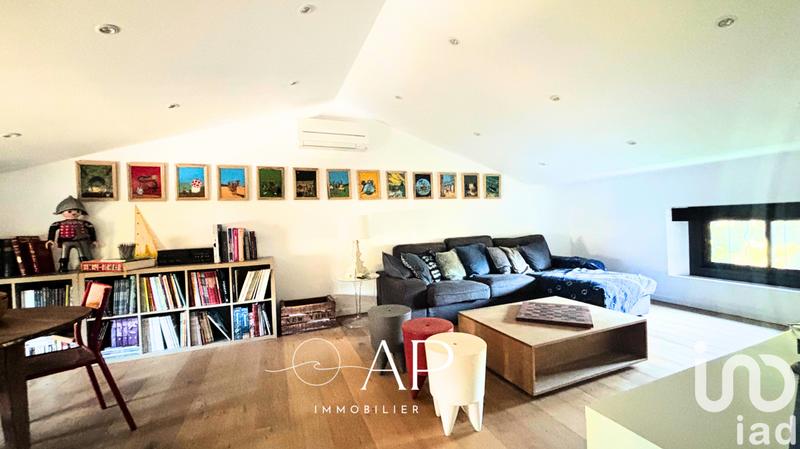 Maison - 181 m² - 7 pièces