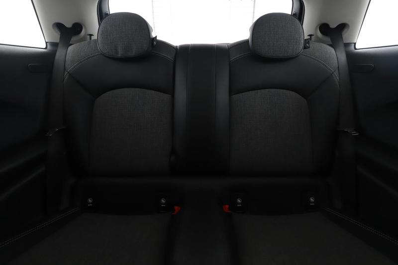 Mini Mini One Edition Blackfriars 3p 102 ch