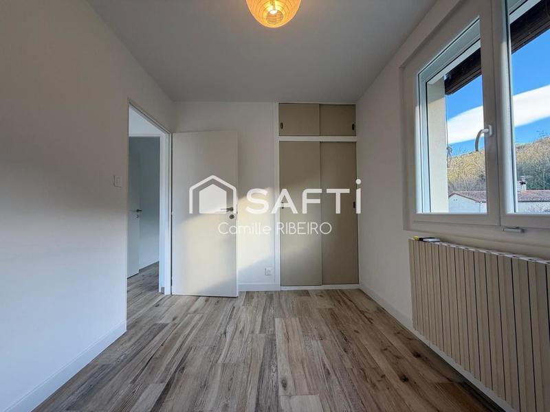 Maison - 95 m² - 4 pièces