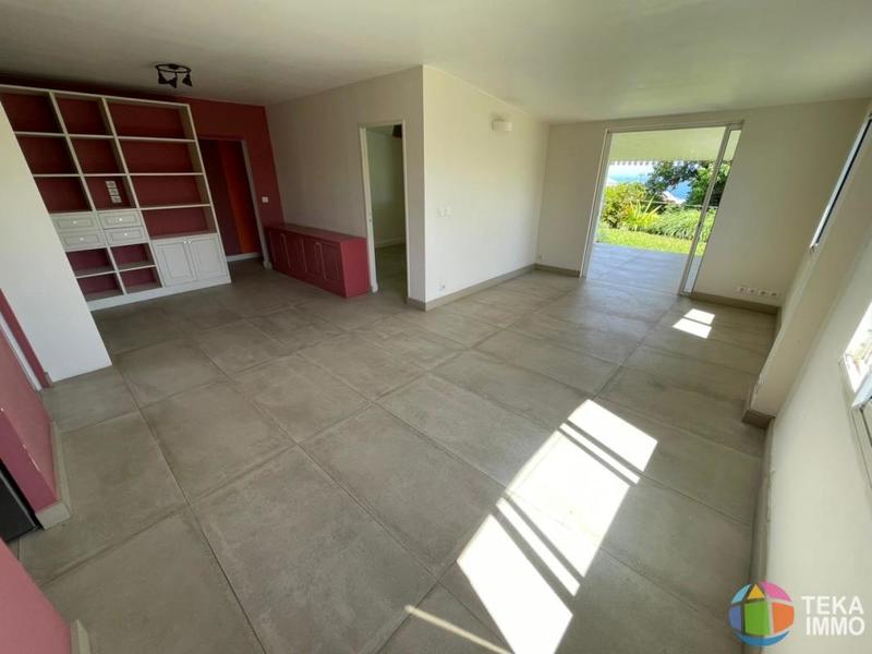 Villa - 94 m² - 5 pièces