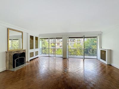 Appartement - 115 m² - 4 pièces