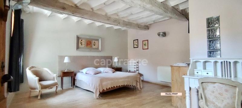 Corps de ferme - 315 m² - 11 pièces