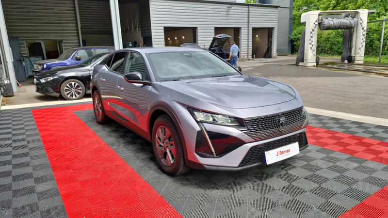 Peugeot 408 PureTech 130 Eat8 Allure