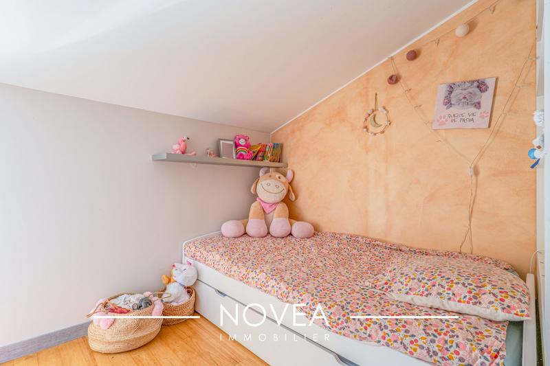 Maison - 136 m² - 4 pièces