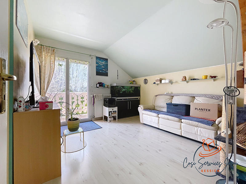 Maison - 166 m² - 7 pièces