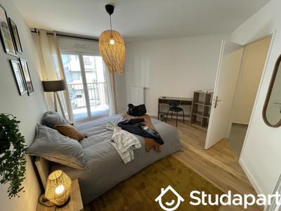 Chambre - 10 m² - 1 pièce