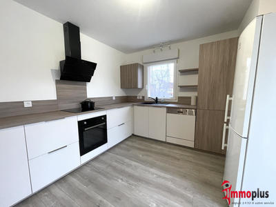 Appartement - 93 m² - 4 pièces