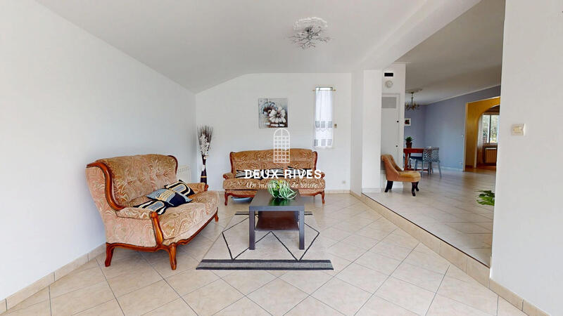 Maison - 134 m² - 5 pièces