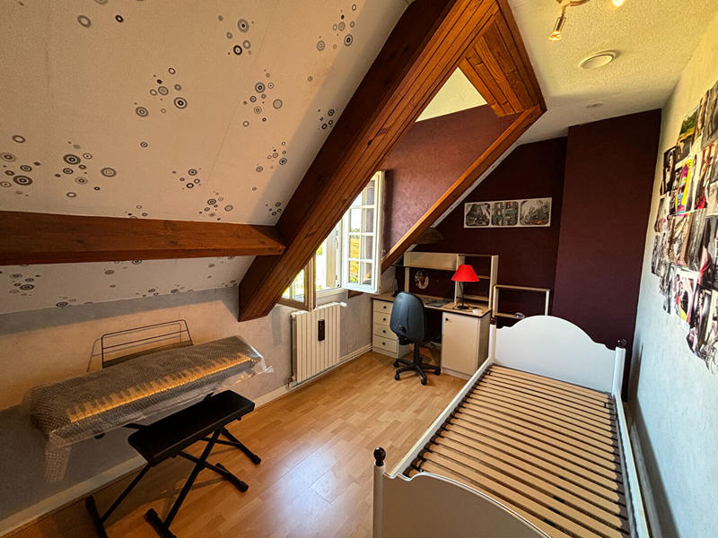 Maison - 140 m² - 5 pièces