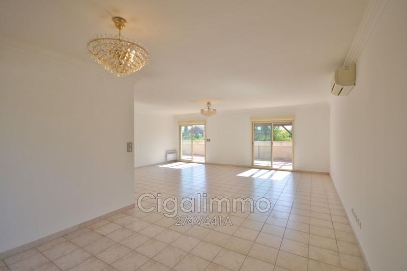 Appartement - 121 m² - 4 pièces