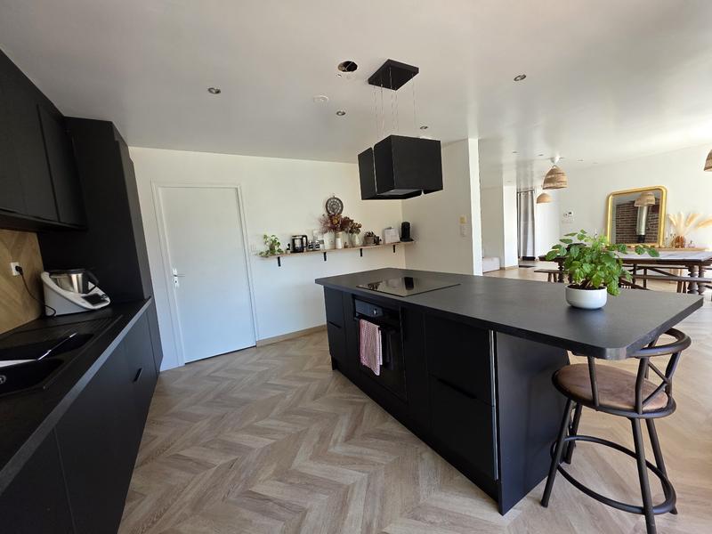 Maison - 145 m² - 5 pièces