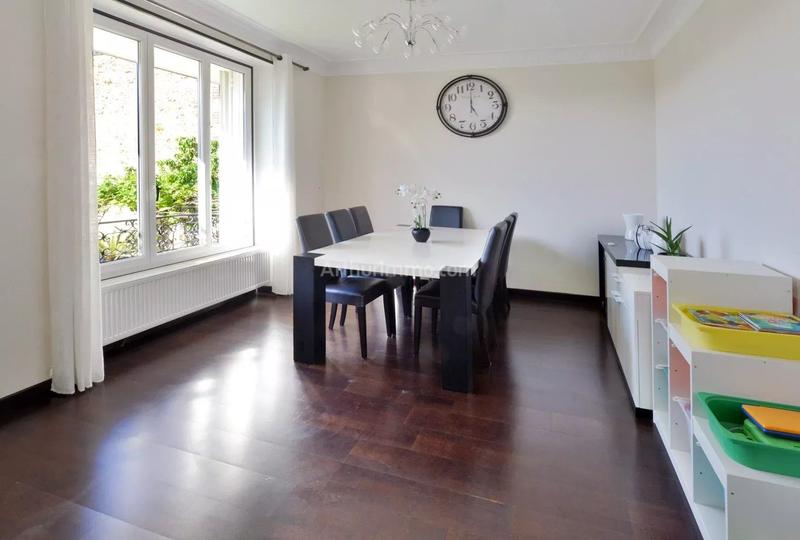 Maison - 150 m² - 7 pièces