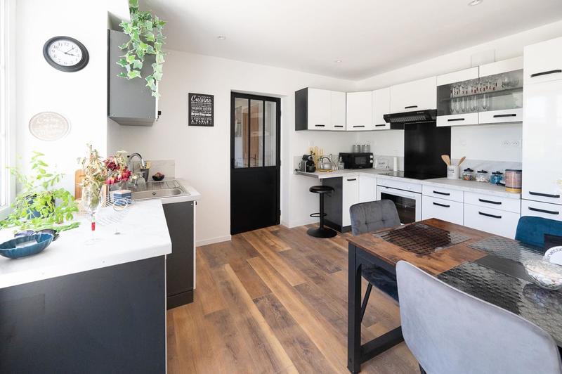 Maison - 130 m² - 5 pièces