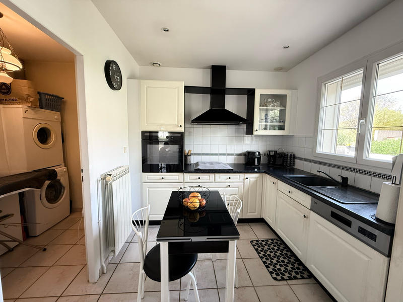 Maison - 93 m² - 4 pièces