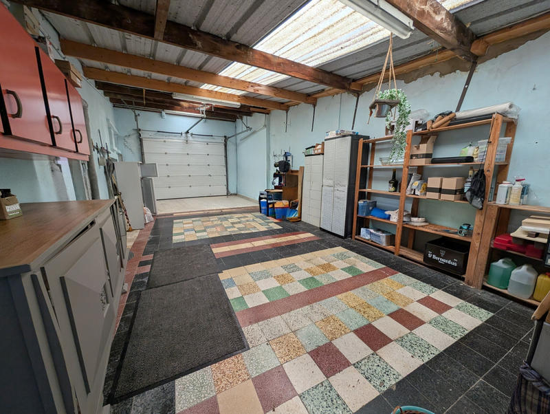 Maison - 210 m² - 8 pièces