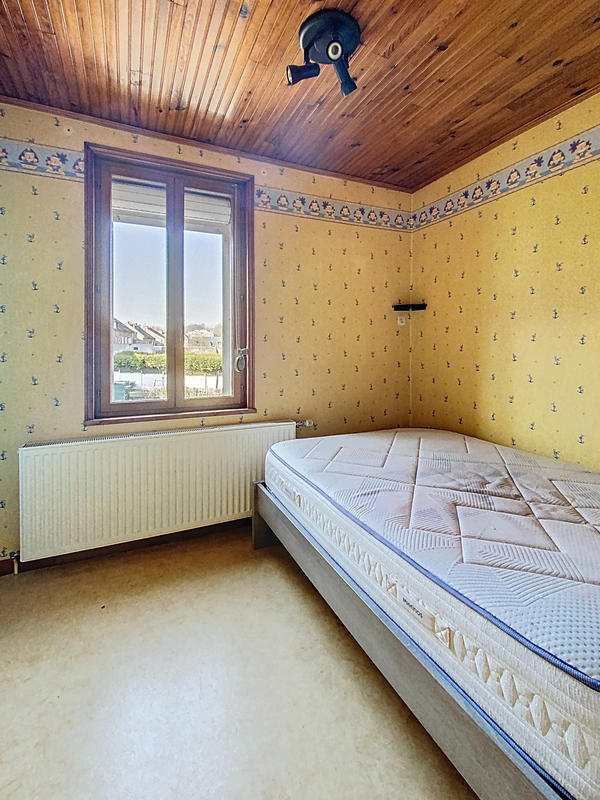 Maison - 144 m² - 9 pièces