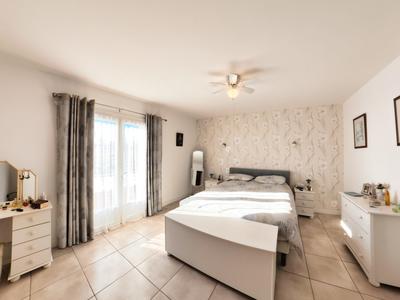 Maison - 137 m² - 5 pièces